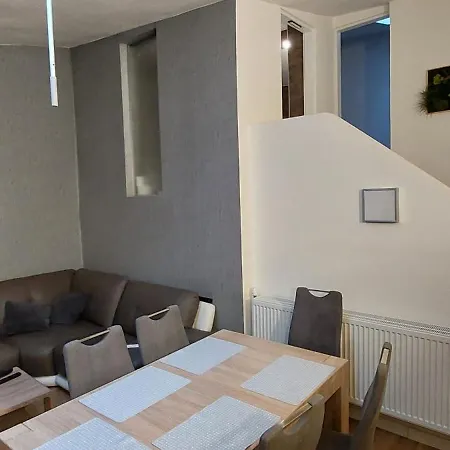 Apartmán 4-izbovy V Centre Na Donovaloch Donovaly